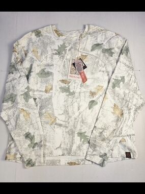 Free Planet White Crewneck Sweater with Green & Tan Leaf Print